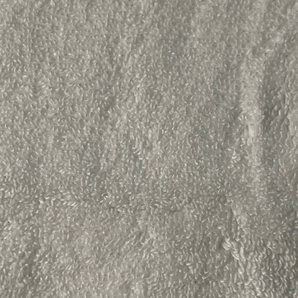 bundle of3 white hand towels - Picture 4 of 8